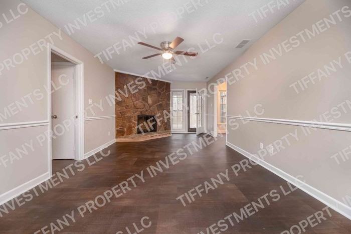 3935 Fernleaf Ct - Photo 5 of 16