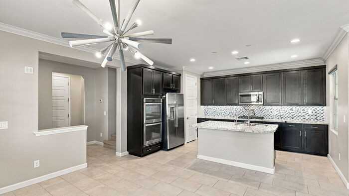 1945 W Grand Canyon Dr - Photo 6 of 38