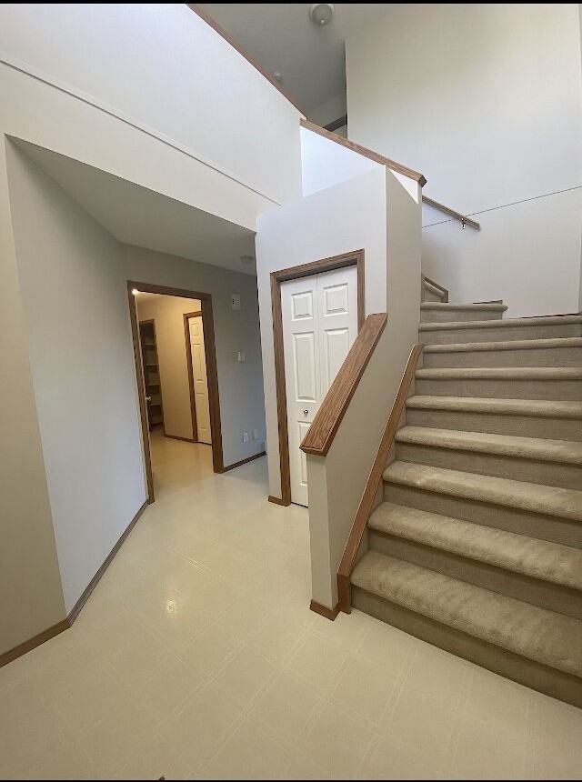 94 Bow Ridge Dr - Photo 5 of 23