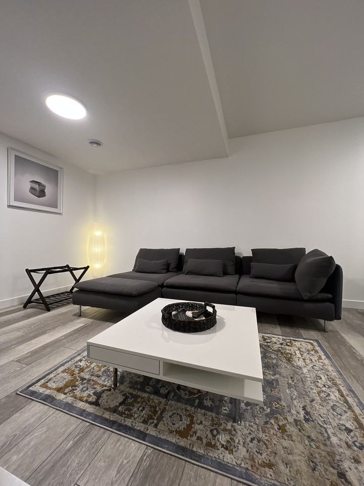 16 Rowley Rise Nw - Photo 3 of 27