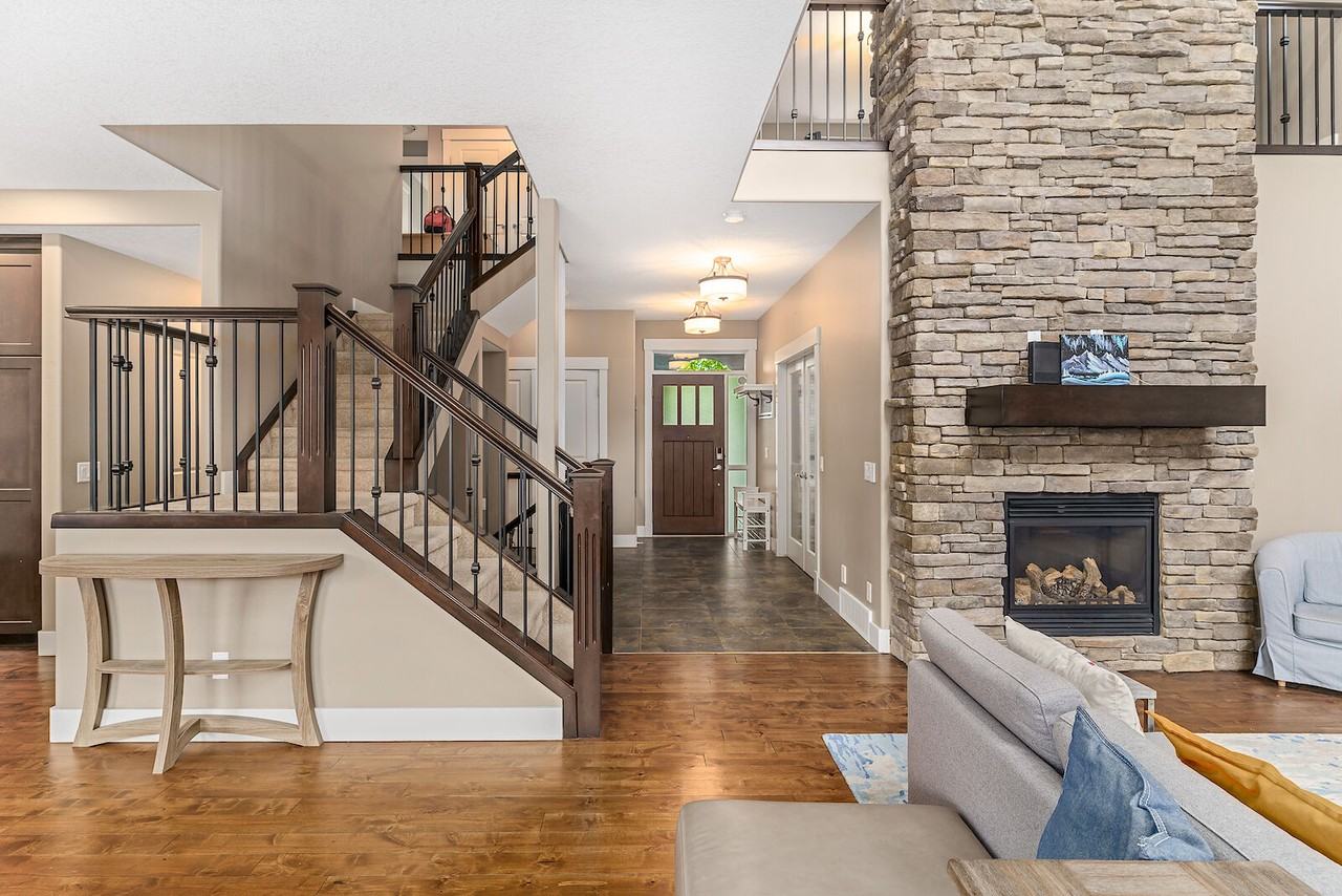 416 Aspen Glen Pl Sw - Photo 4 of 27