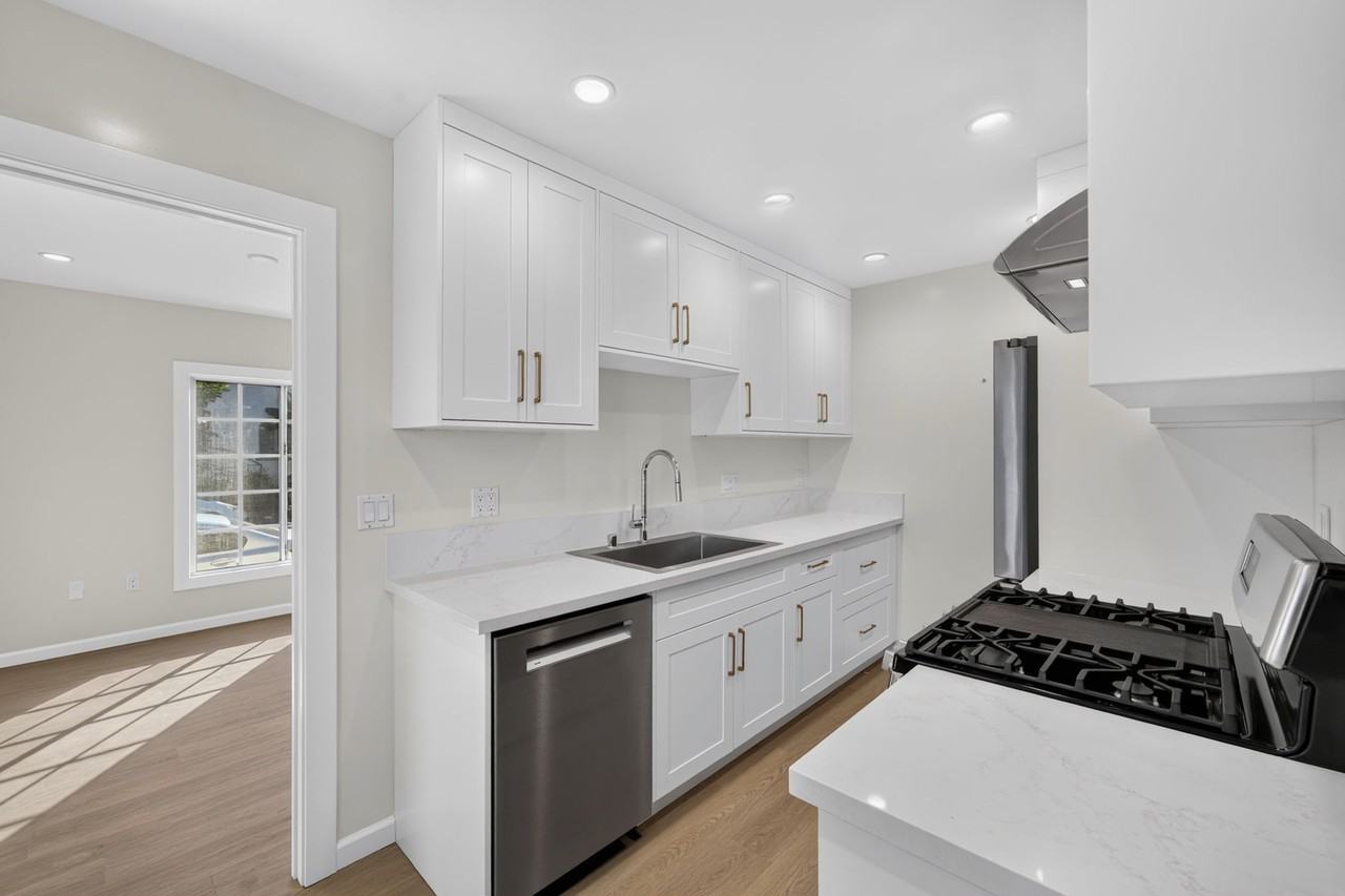 1868 N Berendo St #1868 - Photo 6 of 18