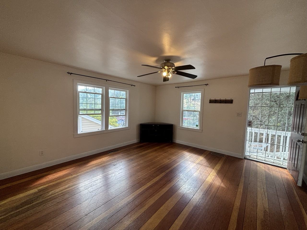775 Spring St #NA - Photo 6 of 12