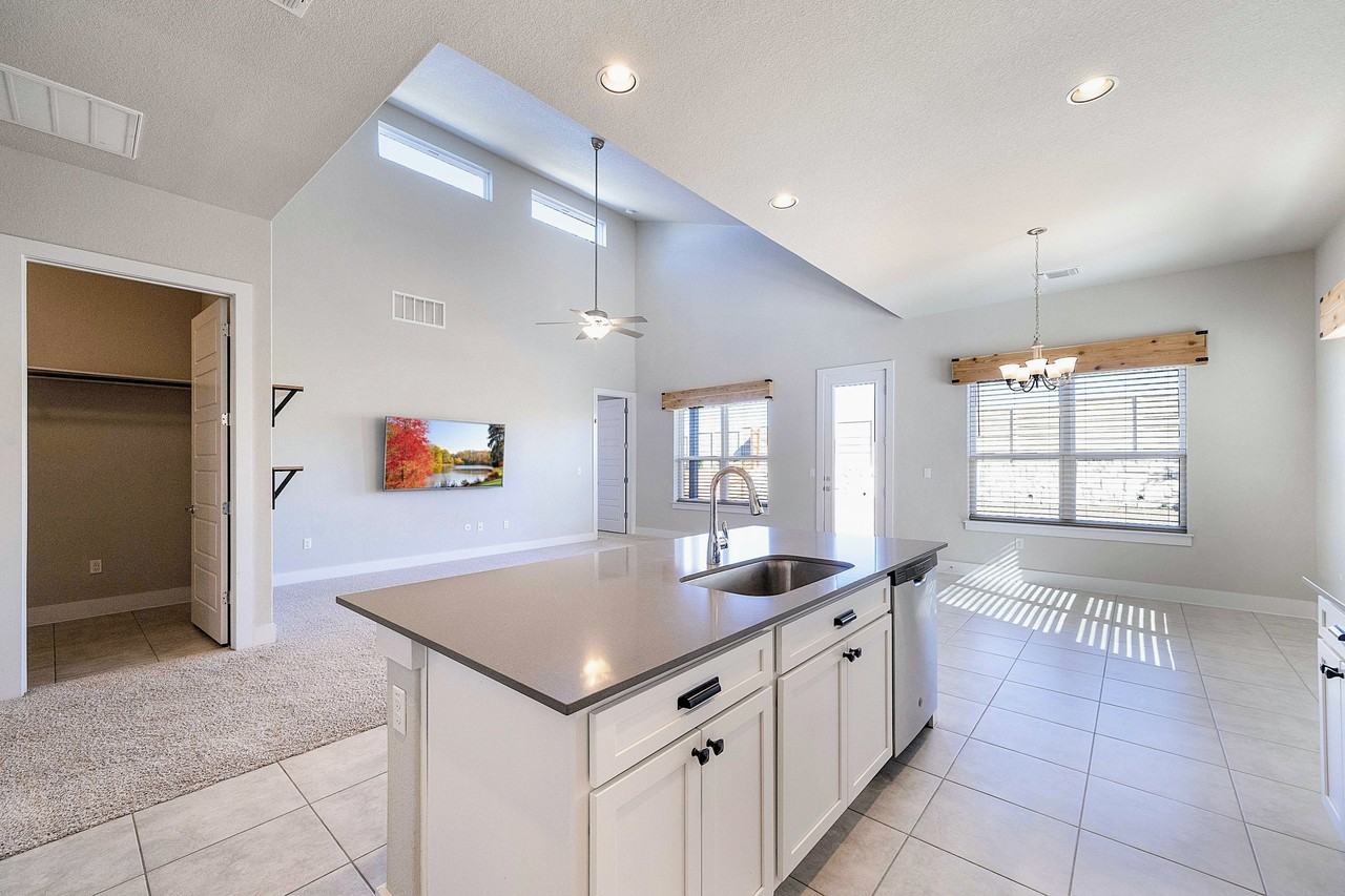 11521 American Mustang Loop #NA - Photo 2 of 14