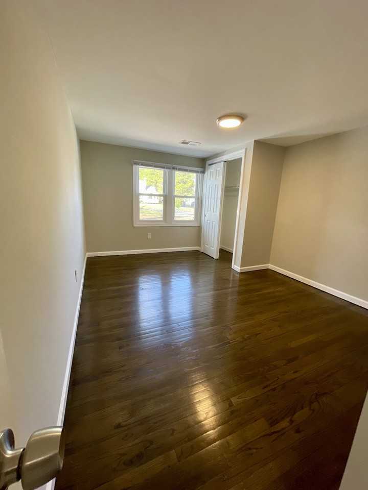 42 Railroad Ave #2 - Photo 7 of 8