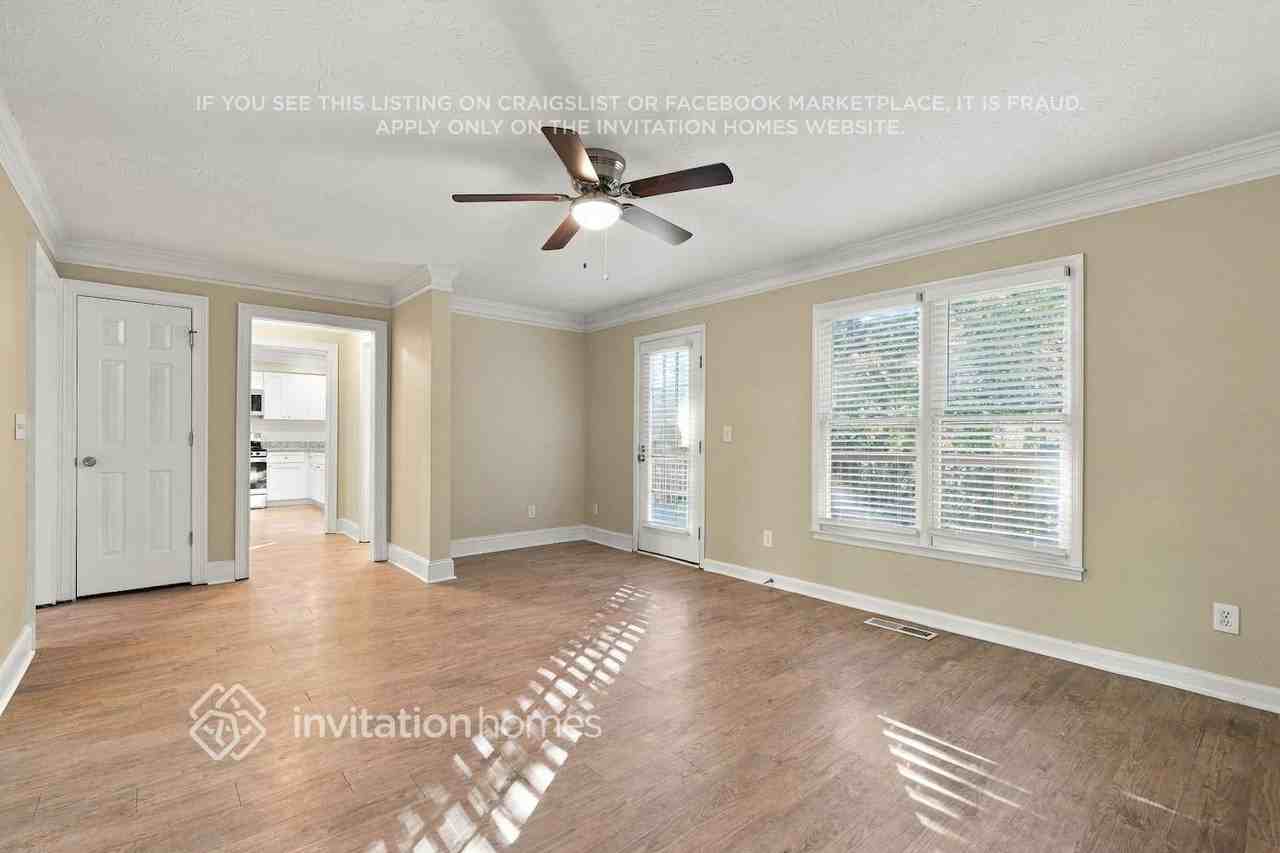 1515 Twin Bridge Ln - Photo 6 of 19