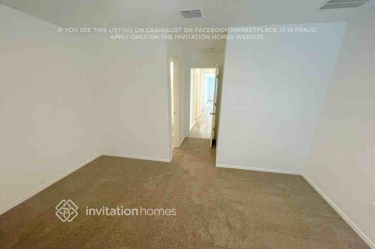 3217 Crestone Dr - Photo 5 of 12
