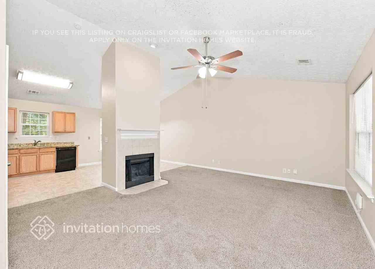 387 Scenic Ln - Photo 4 of 18