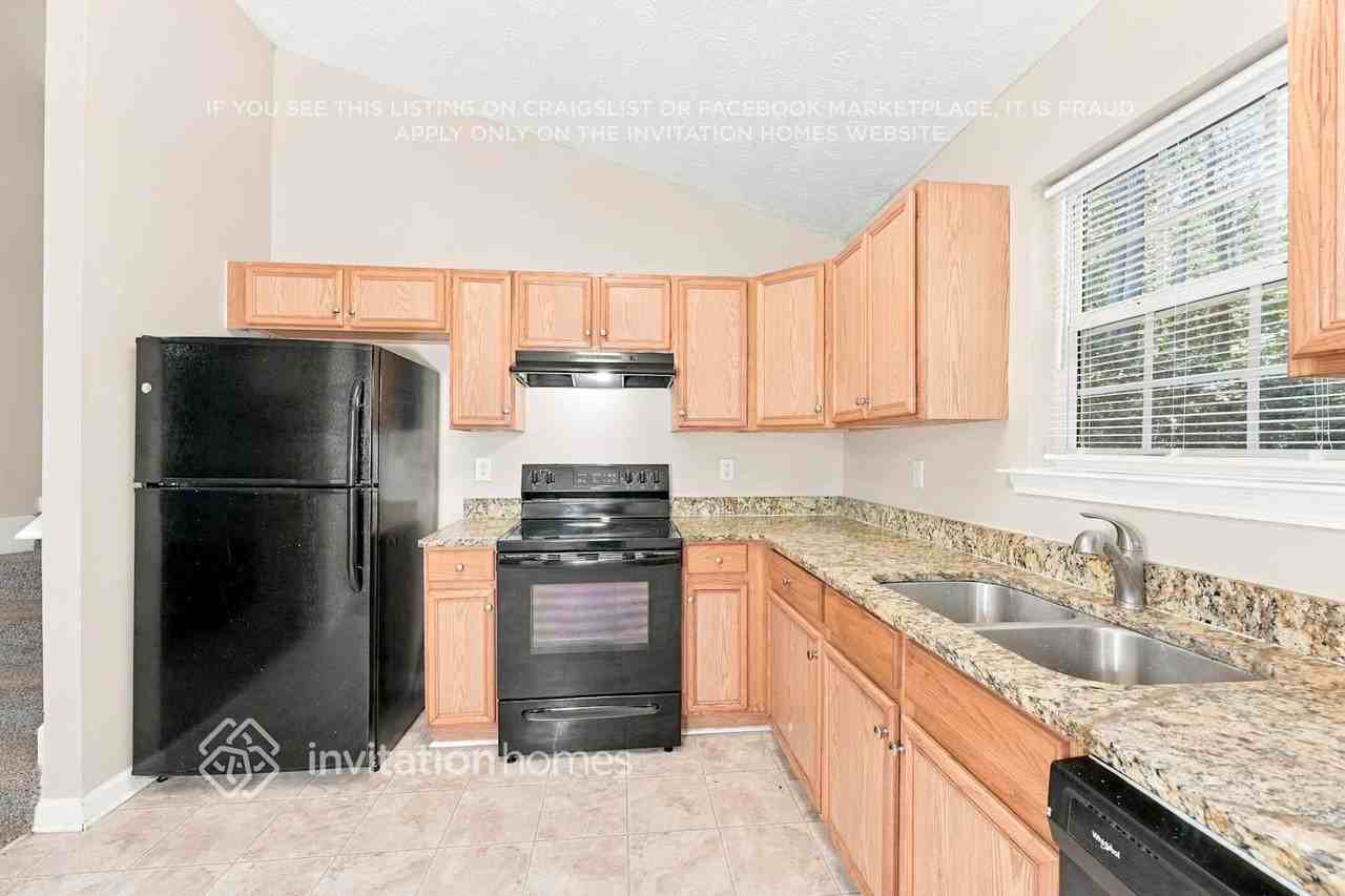 387 Scenic Ln - Photo 7 of 18