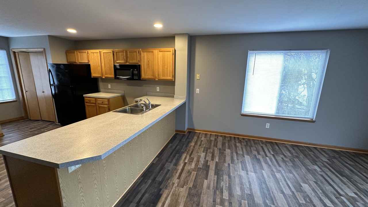 10771 Chicago Dr #10771 - Photo 2 of 16