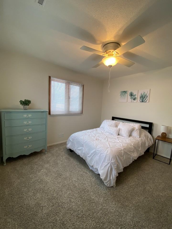 1608 Hillside Dr Nw #1 - Photo 3 of 27