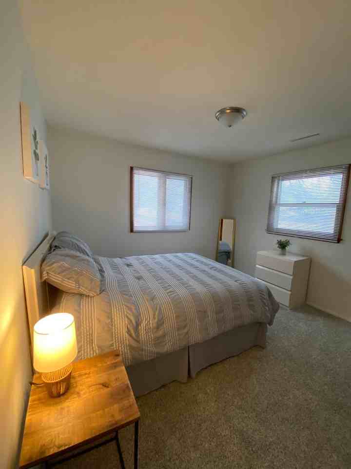 1608 Hillside Dr Nw #1 - Photo 5 of 27