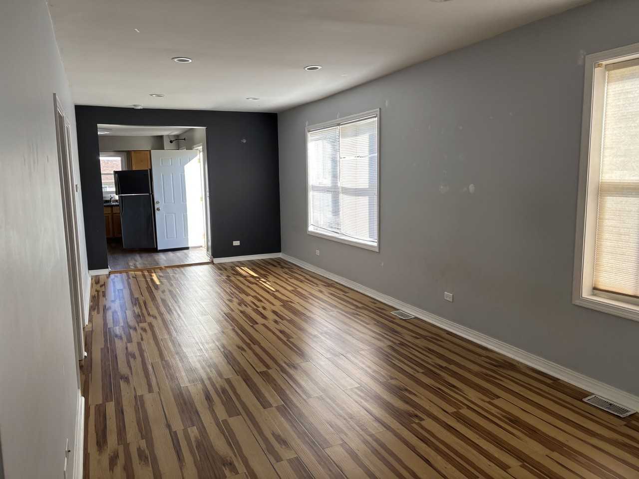 1912 62nd St - Photo 7 of 22