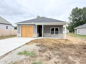 1456 S 16th St - Photo 1 of 1