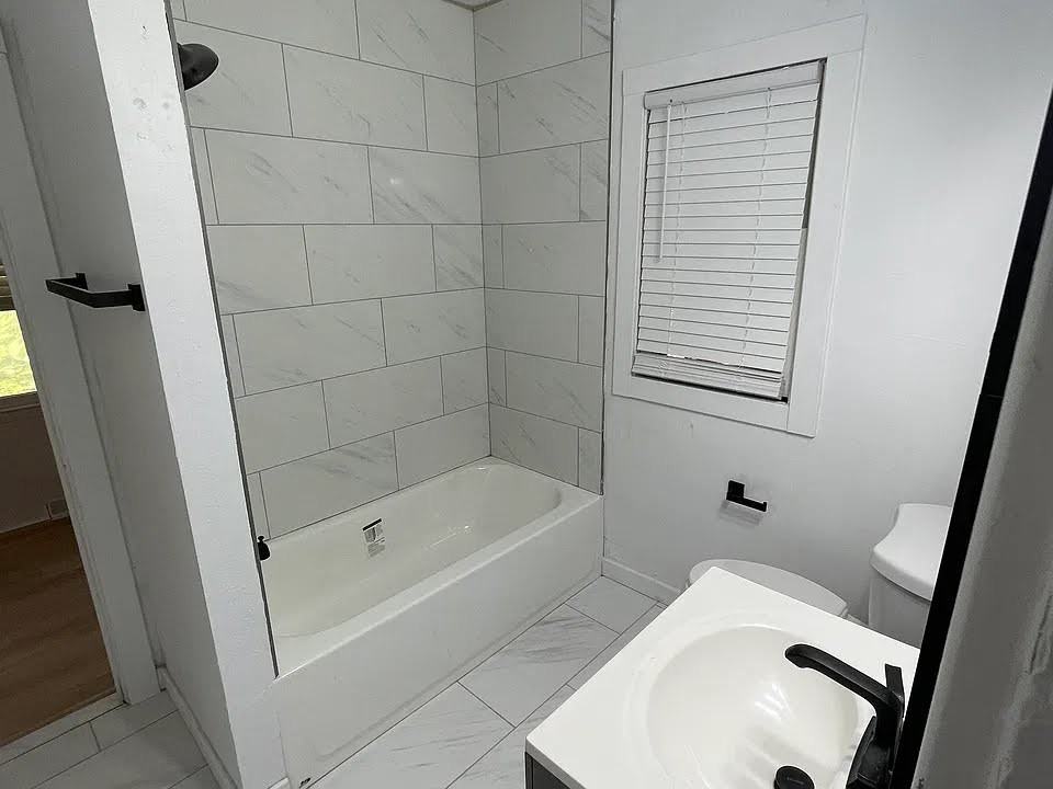 1016 S Cedar Ave - Photo 7 of 7
