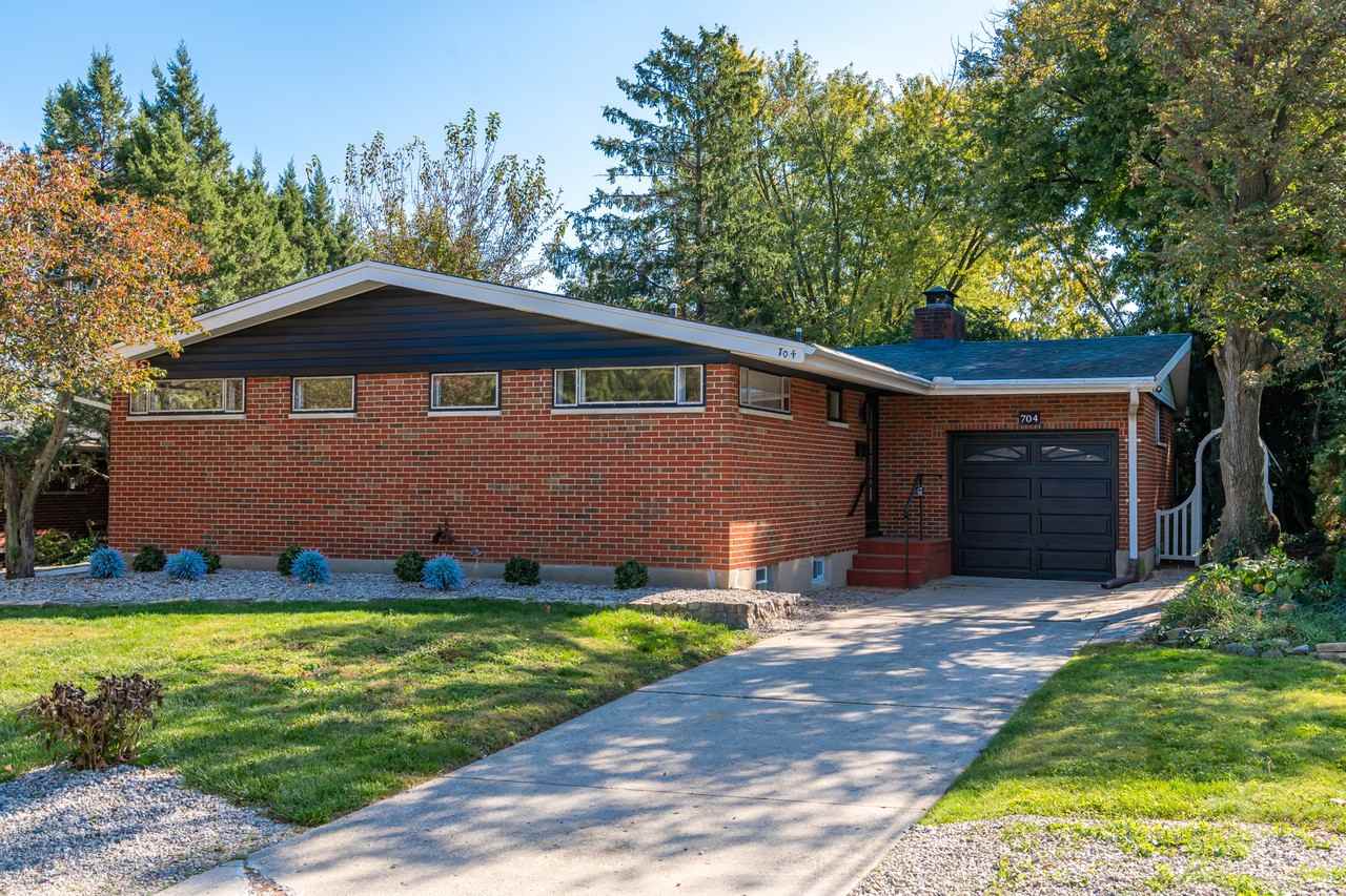 704 Brubaker Dr - Photo 2 of 50