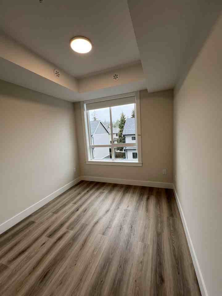 6285 King George Boulevard #302 - Photo 5 of 23