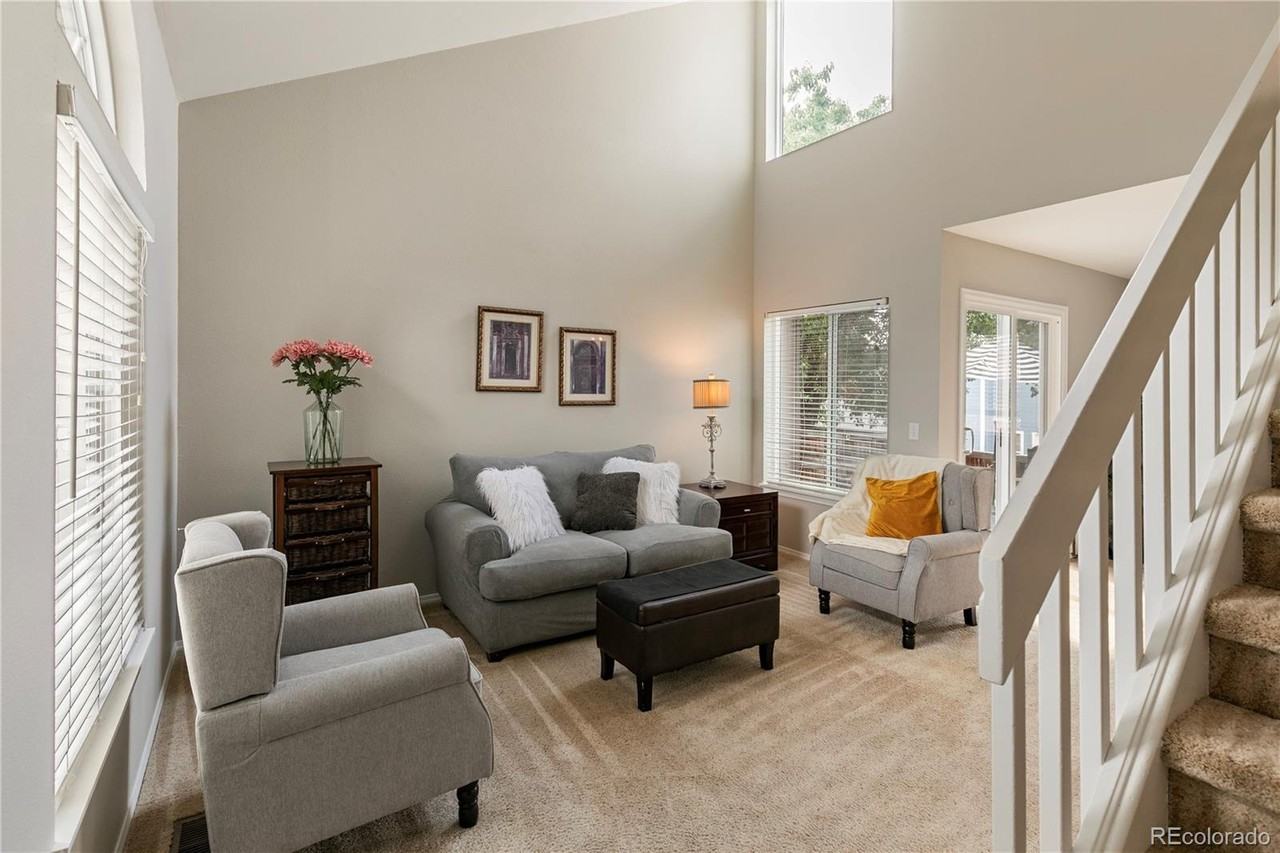 633 Walden Ct #1 - Photo 3 of 36