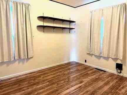 910 Clover Ln #1 - Photo 4 of 6