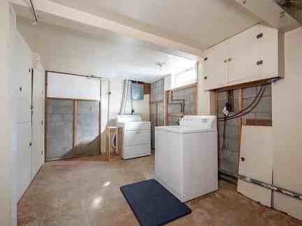 910 Clover Ln #1 - Photo 5 of 6