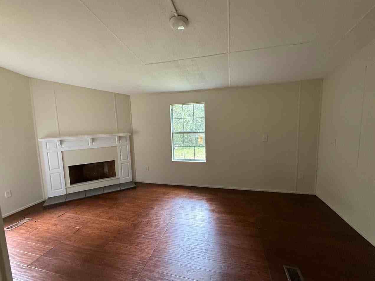 133 Burks Ln #133 - Photo 3 of 12