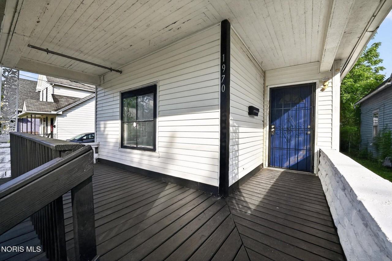1970 N Ontario St #1 - Photo 4 of 18