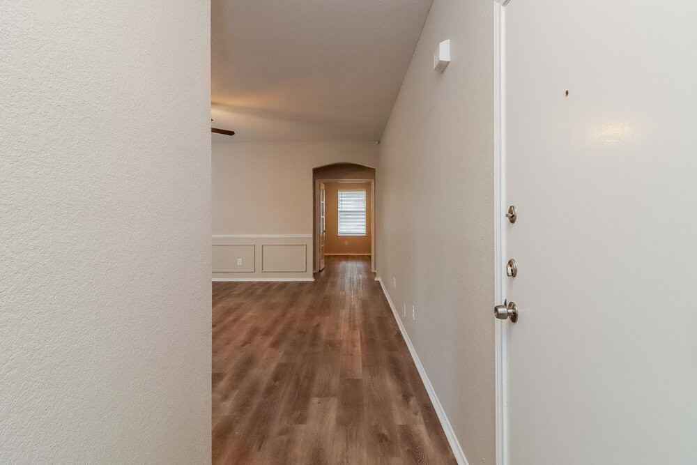 12452 Seven Eagles Ln - Photo 3 of 16