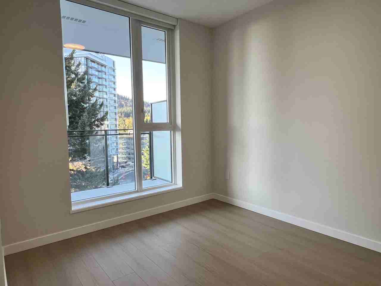 612 Elmwood Street #402 - Photo 5 of 20