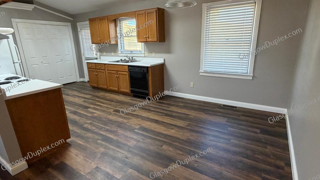 98 Sandwood Dr Apt B - Photo 4 of 14