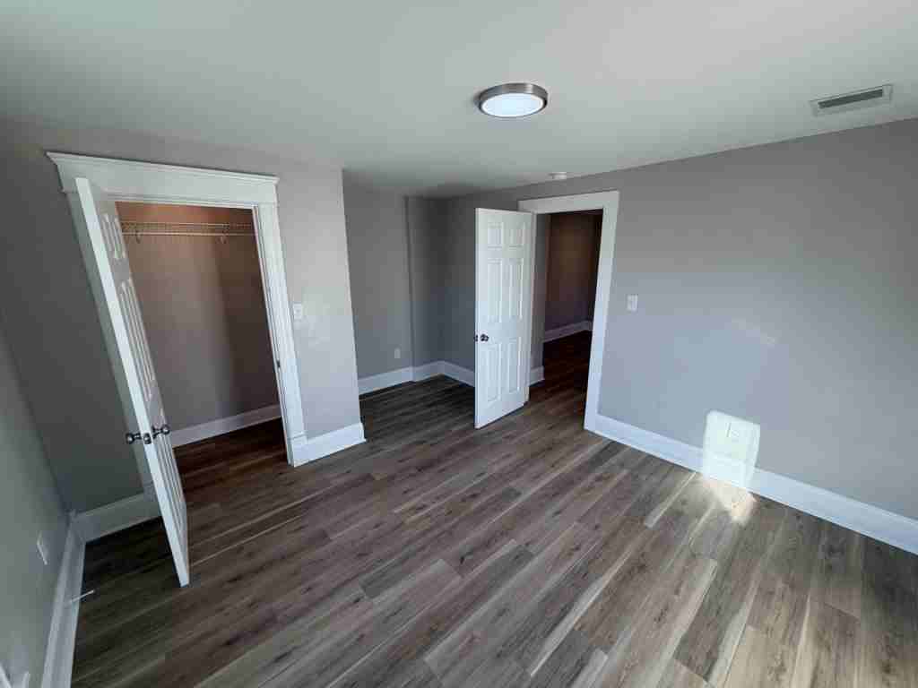 4 Mechanic St - Photo 6 of 15