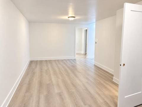 665 Prior Street - Photo 6 of 14