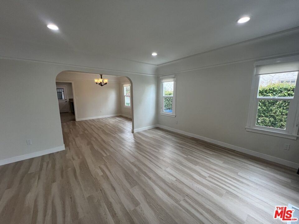 1284 S Highland Ave - Photo 3 of 24
