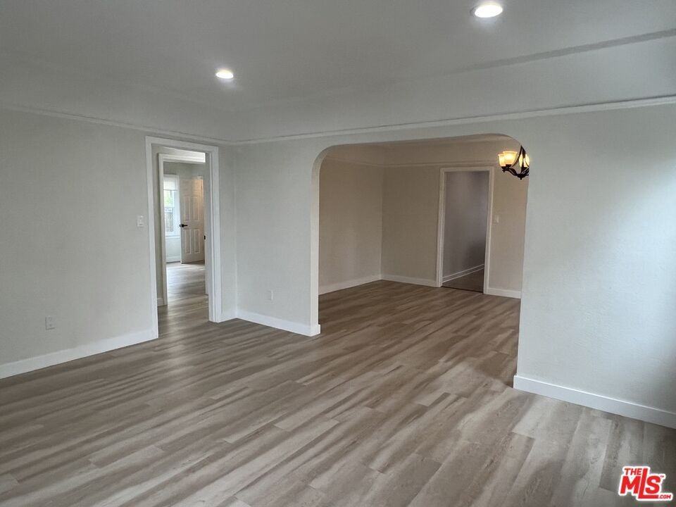 1284 S Highland Ave - Photo 4 of 24