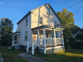 32 Pearl St - Photo 1 of 1
