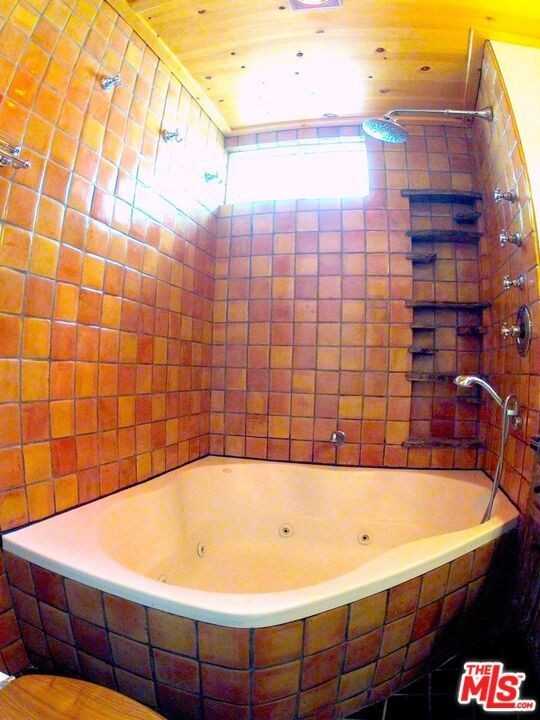3512 Pacific Ave ##7 - Photo 6 of 19