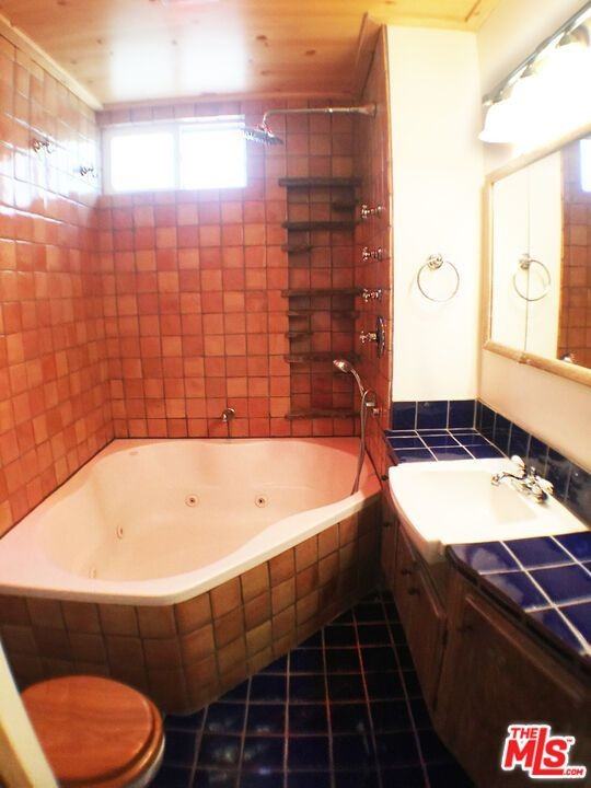 3512 Pacific Ave ##7 - Photo 7 of 19