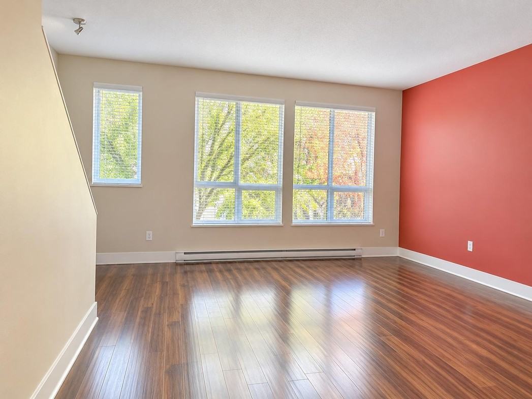 1480 Southview Street #102 - Photo 4 of 16