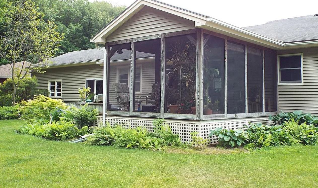 46 Ridgewood Dr - Photo 2 of 13