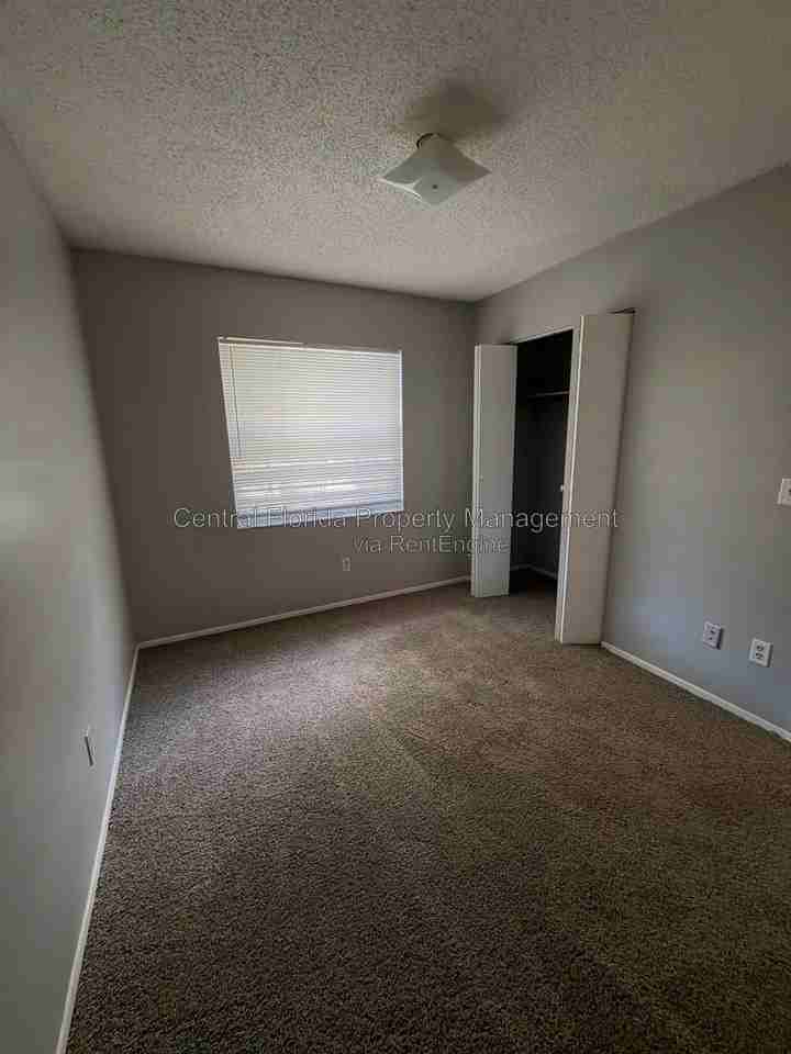 2526 Poinsetta Ave - Photo 4 of 13