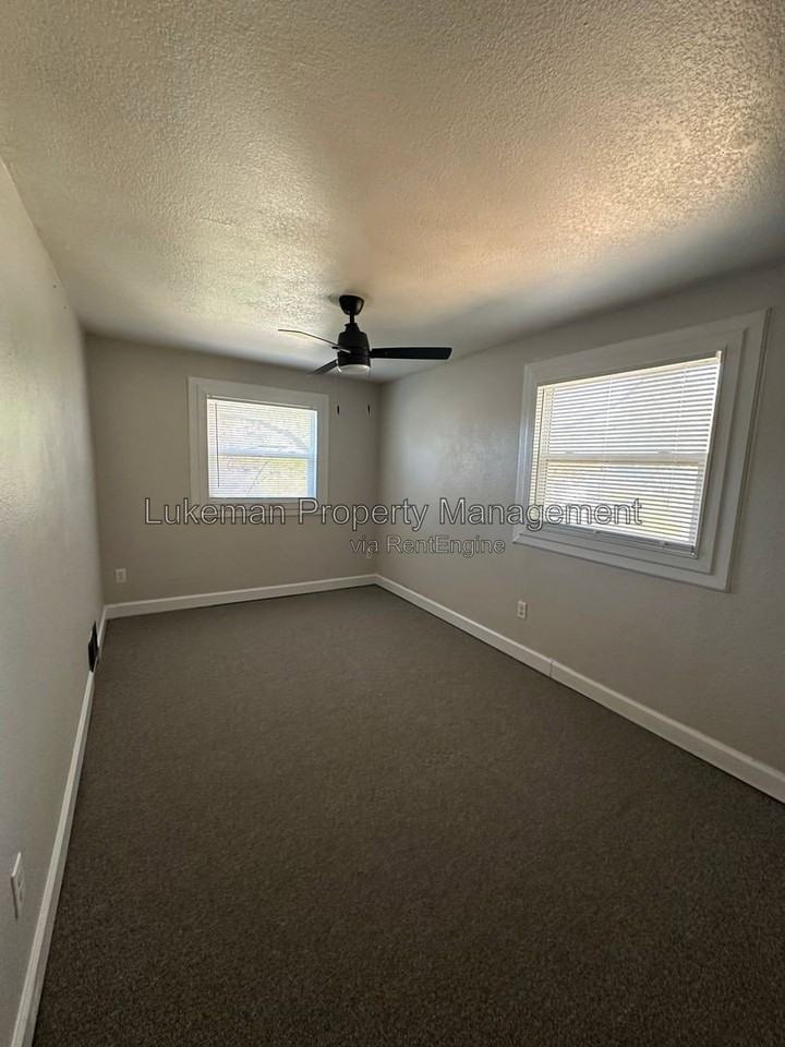 190 Blake Blvd - Photo 7 of 7
