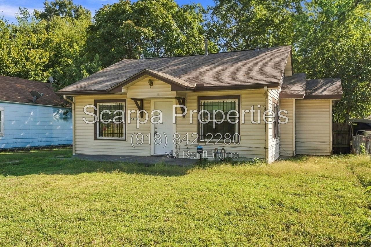 2510 E Newton St - Photo 2 of 22
