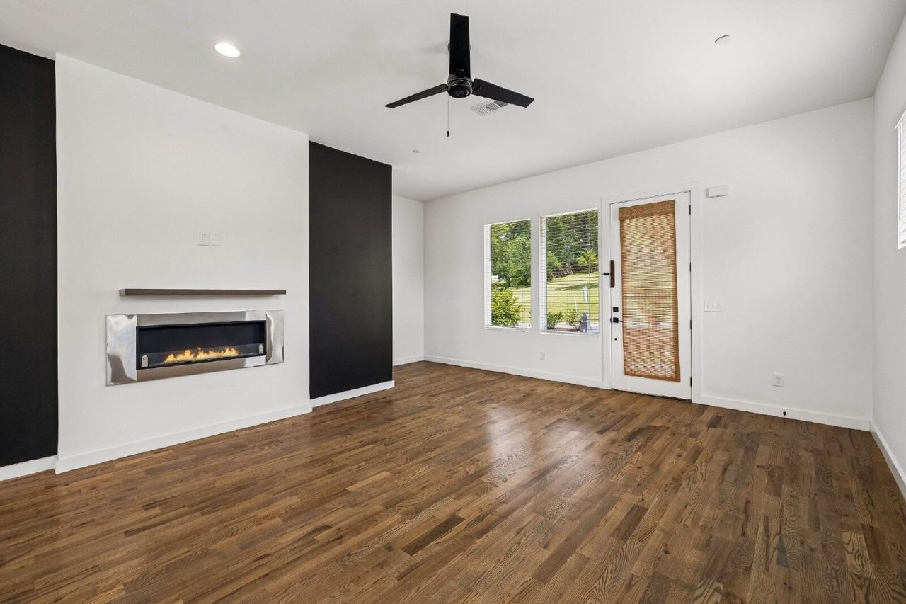 1208 Watts Ter - Photo 6 of 43