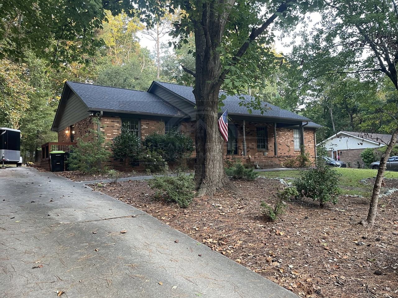 5720 Genesee Dr - Photo 2 of 50