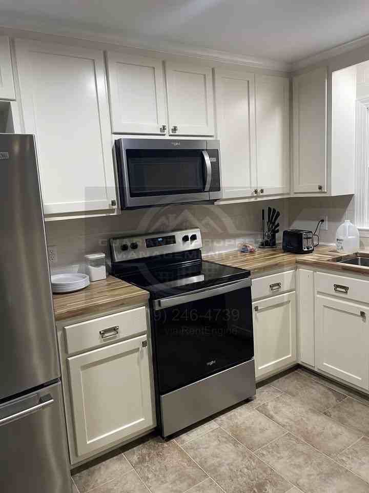 5720 Genesee Dr - Photo 7 of 50