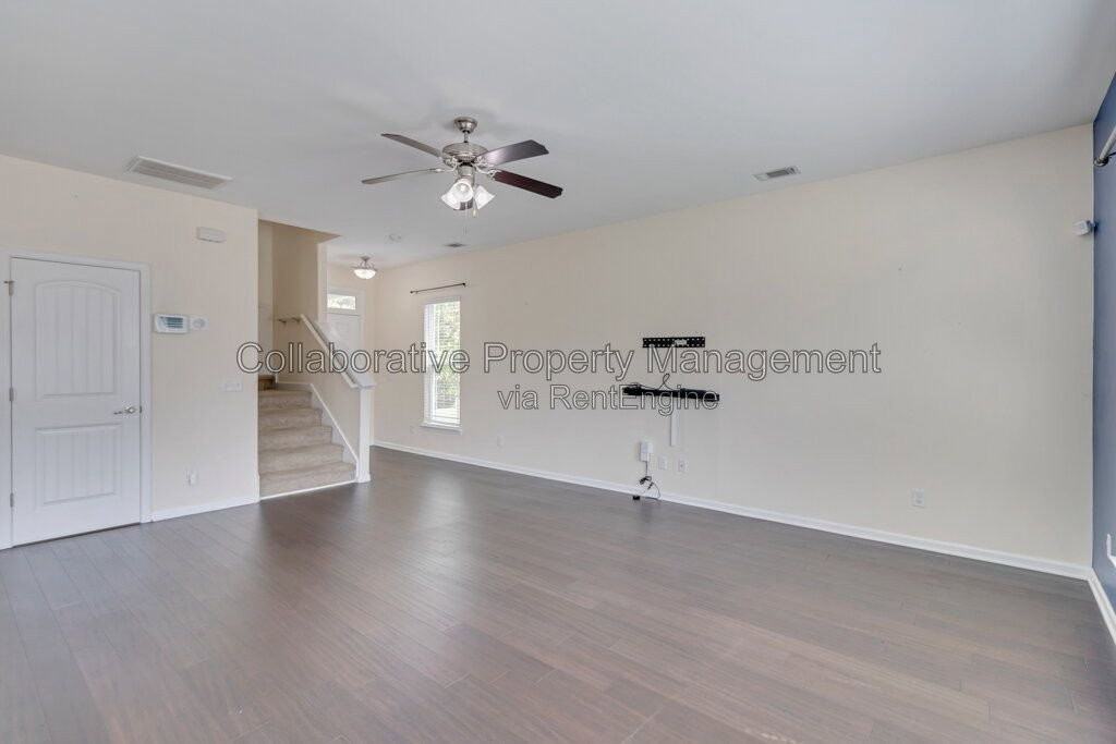110 Grayson Ave - Photo 7 of 27