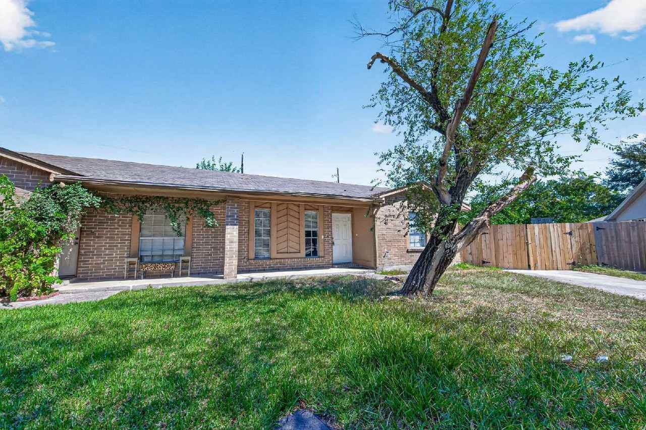 12706 Marble Dr - Photo 3 of 35