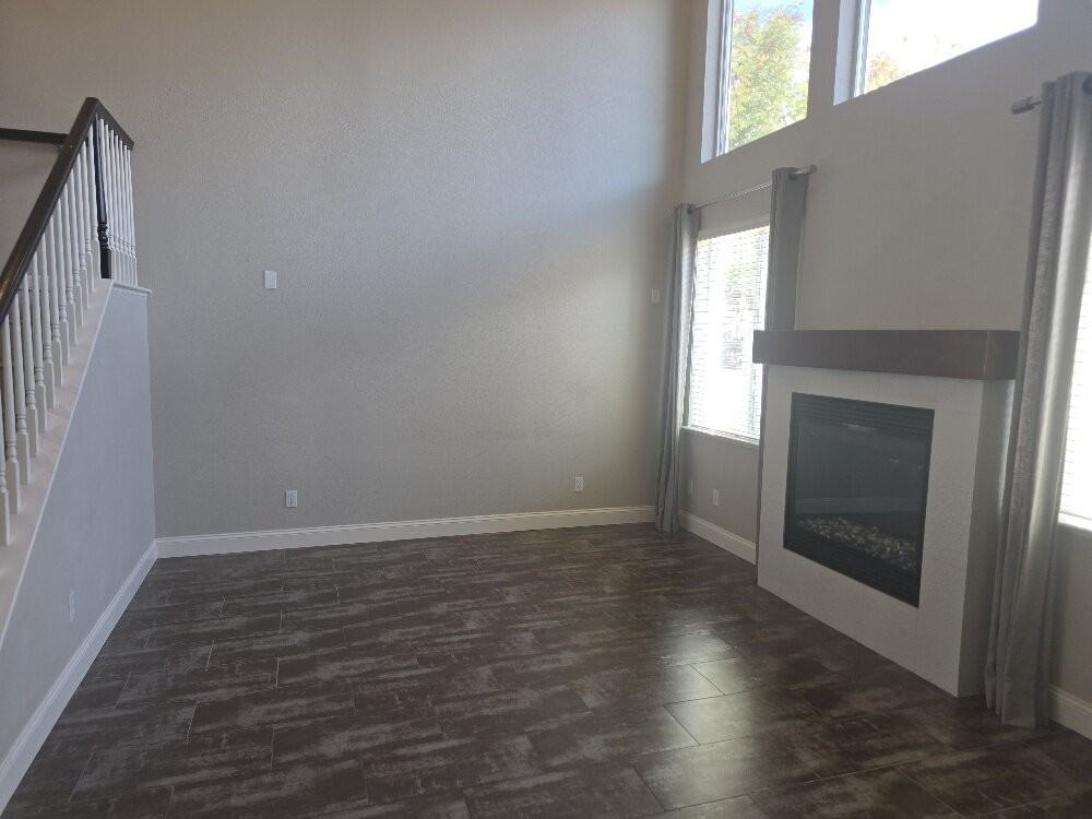 704 Cascara Dr - Photo 5 of 30