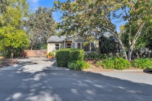 featured image of 5 Nave Ct