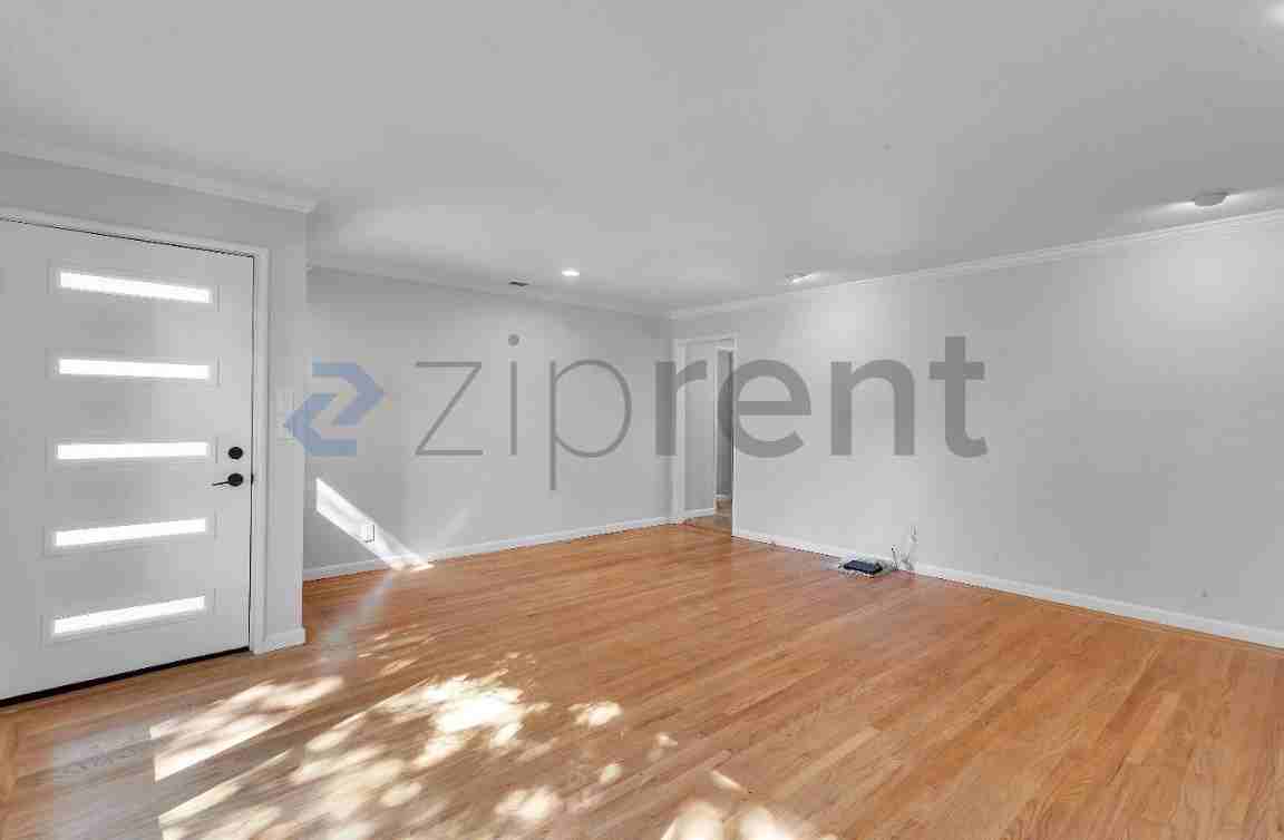 5 Nave Ct - Photo 5 of 34