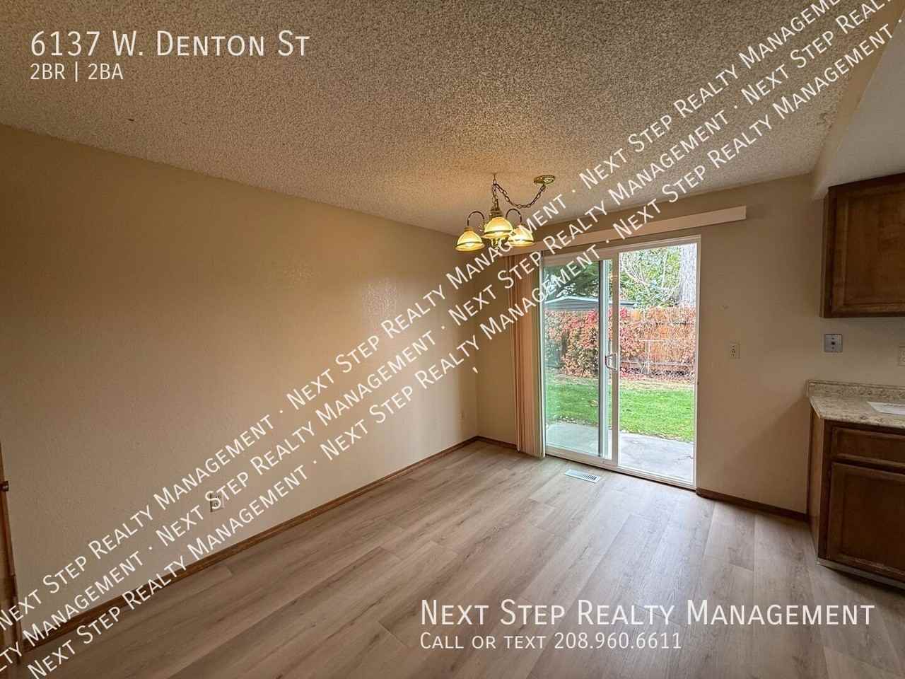6137 W Denton St - Photo 4 of 14